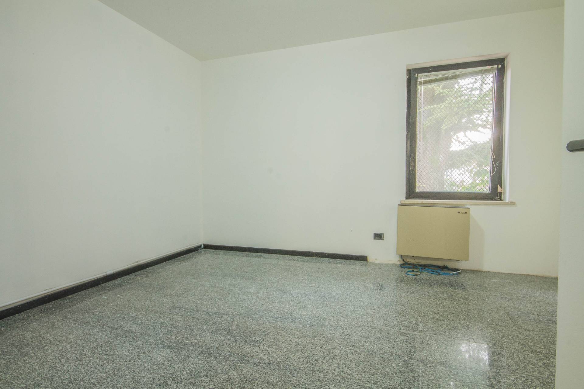 Ufficio/studio in vendita a Vigasio, Centro