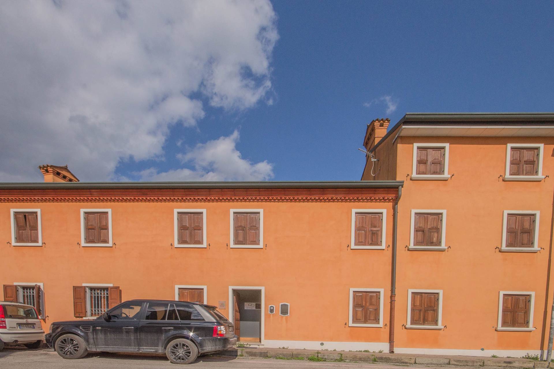 Ufficio/studio in affitto a Povegliano Veronese, Centro