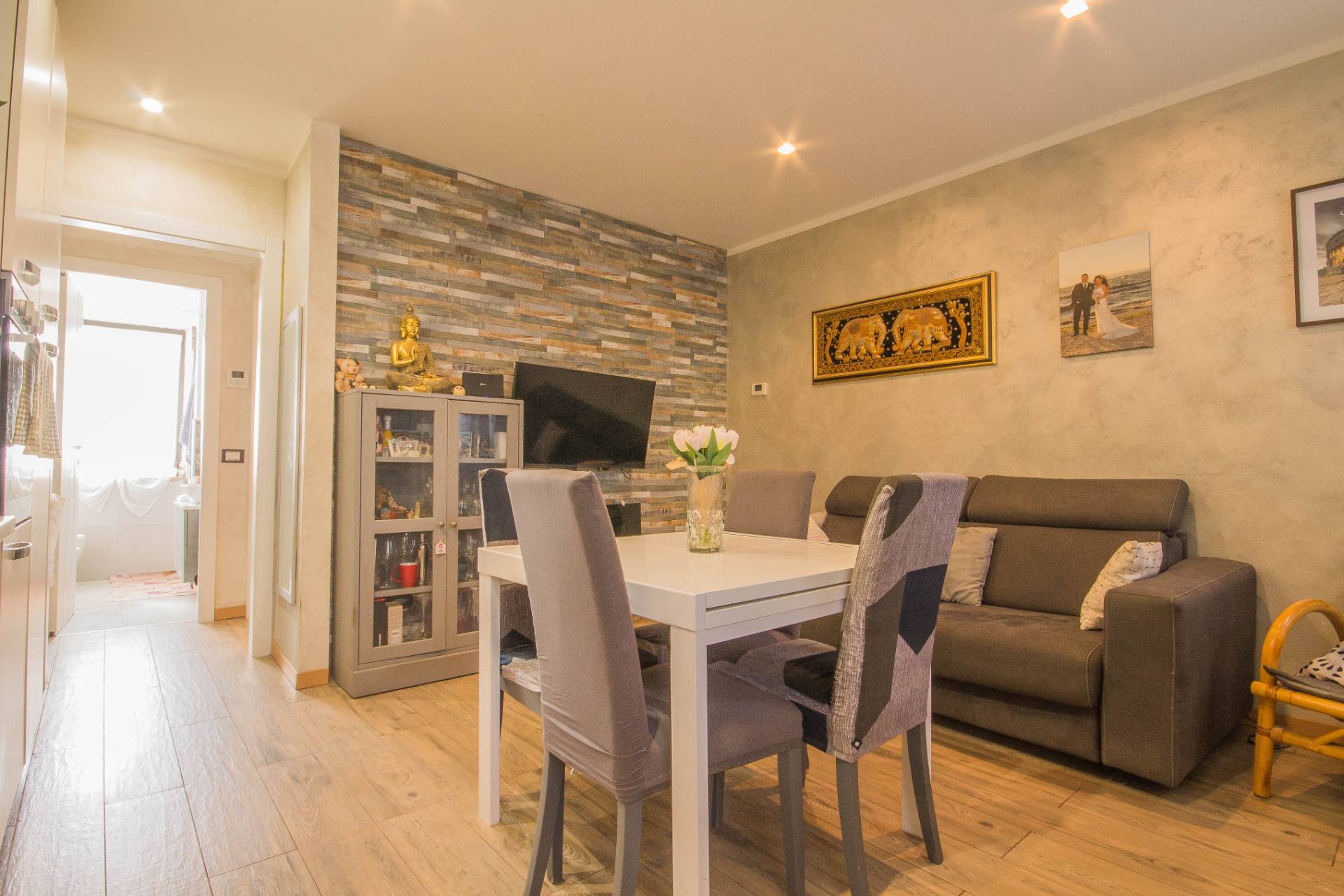 Appartamento in vendita a Castel d'Azzano, Azzano