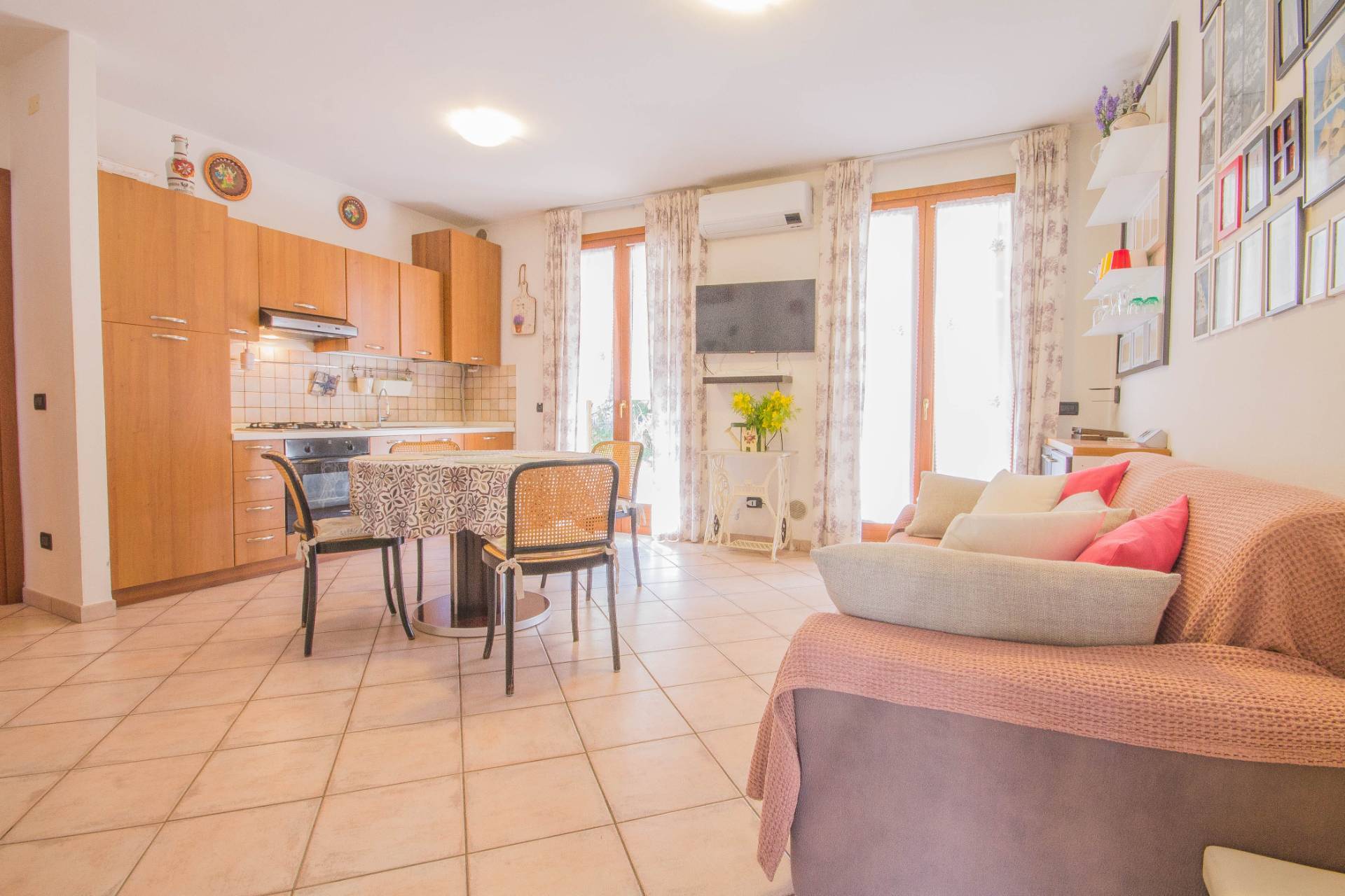 Appartamento in vendita a Lazise, Centro