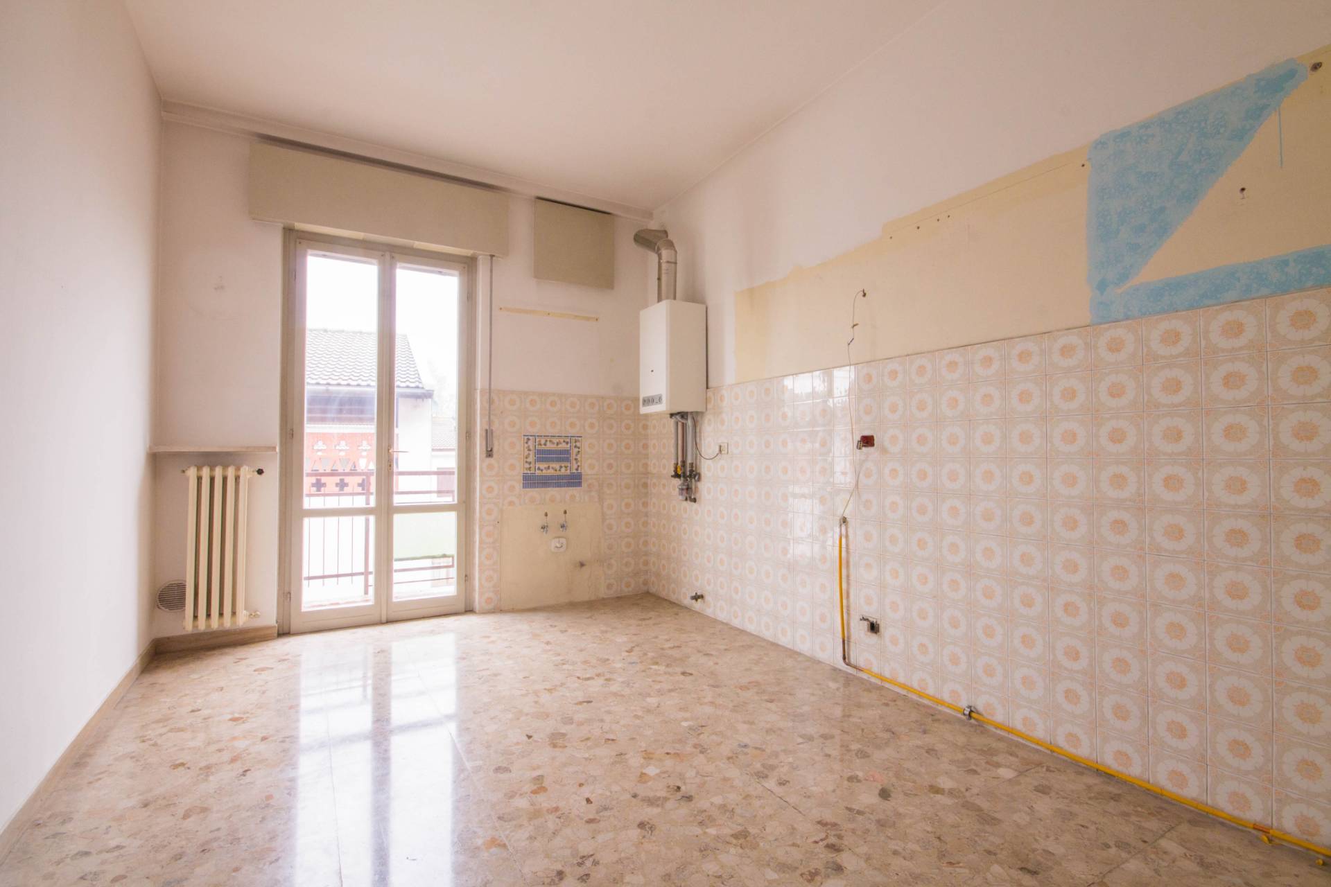 Appartamento in vendita a Castel d'Azzano, Azzano