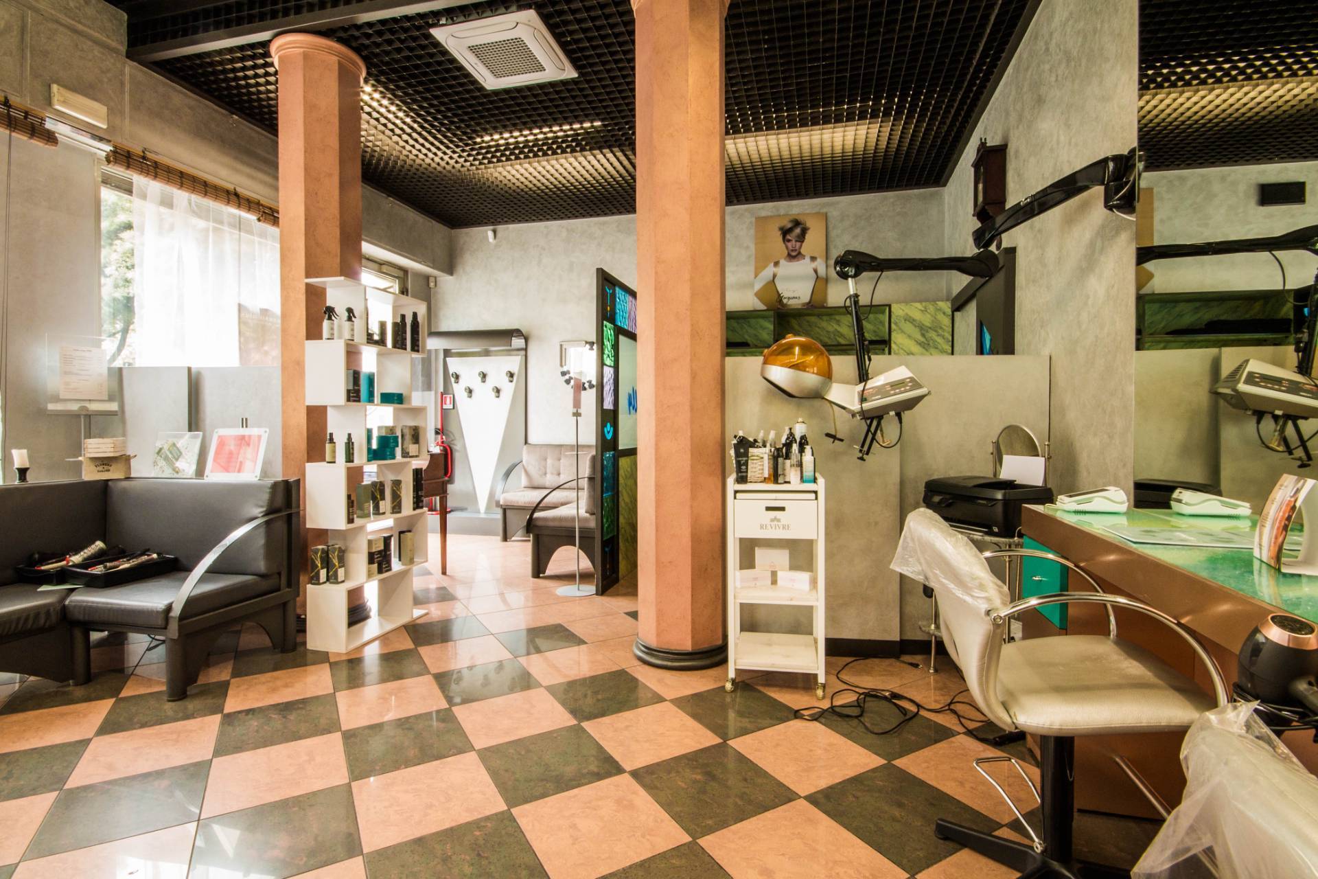 Attivit - Licenza in vendita a Verona, Navigatori