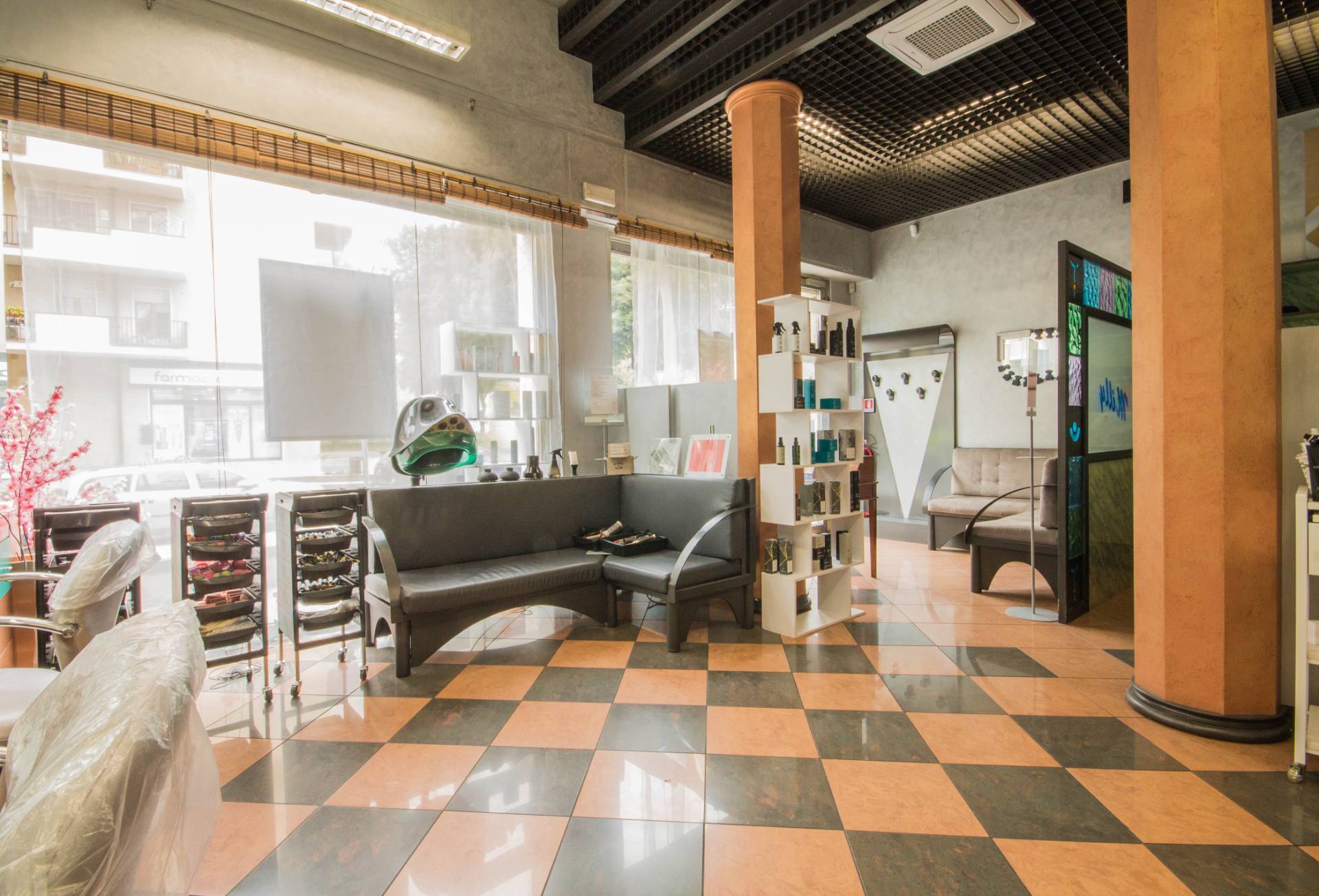 Attivit - Licenza in vendita a Verona, Navigatori