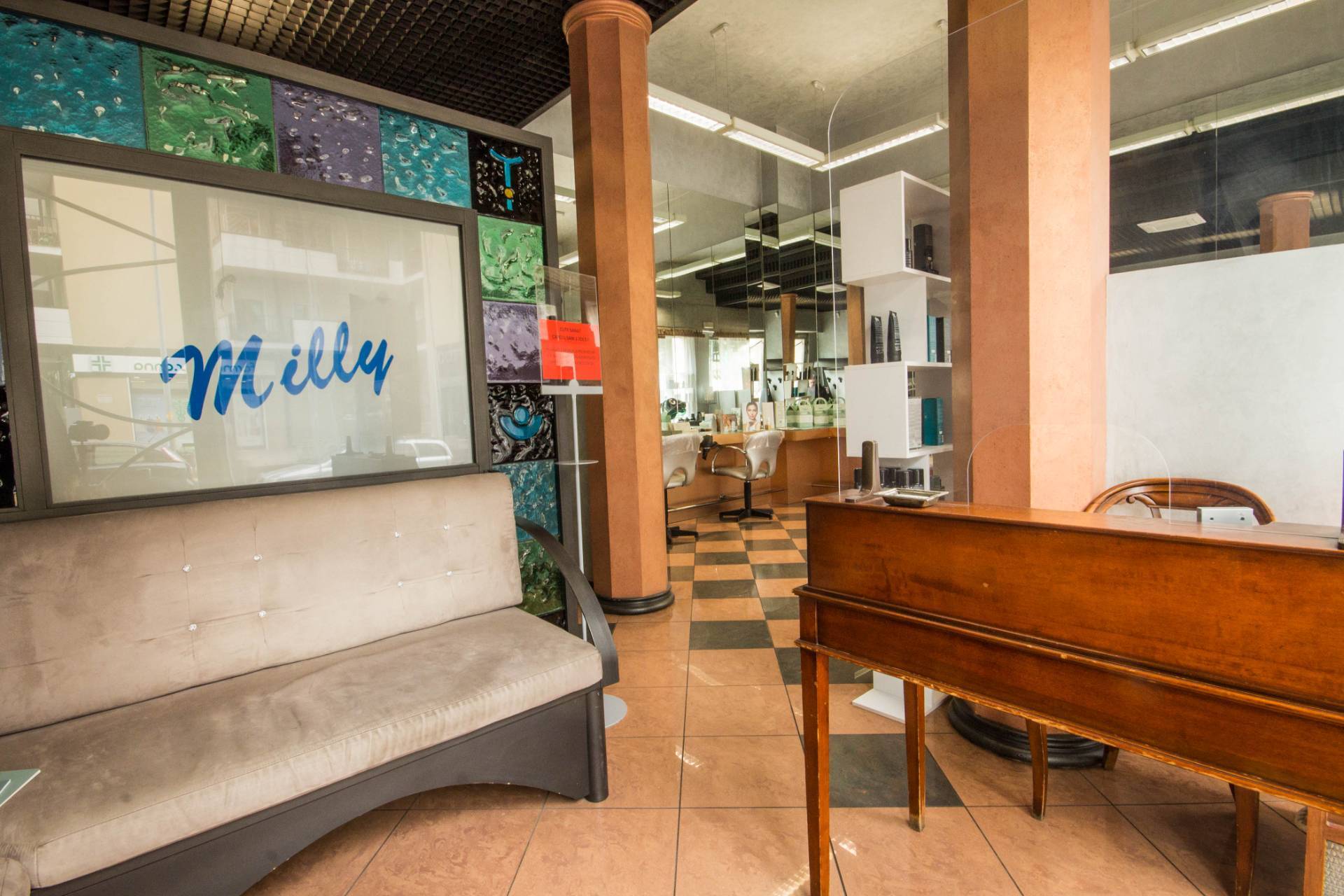 Attivit - Licenza in vendita a Verona, Navigatori