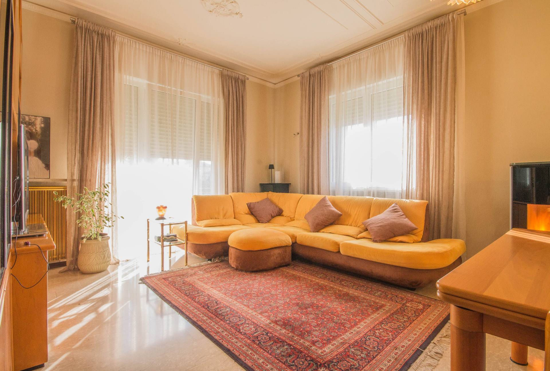 Casa indipendente in vendita a Castel d'Azzano, Beccacivetta