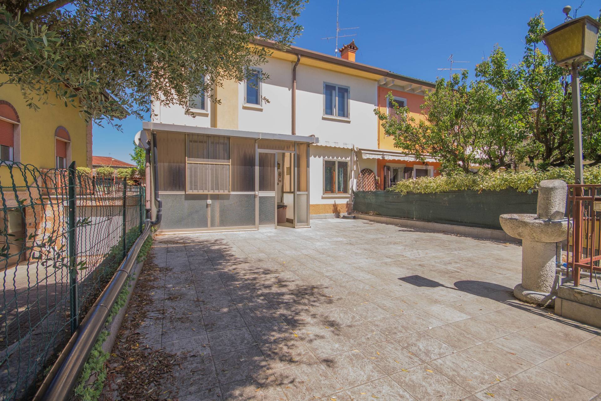 Casa indipendente in vendita a Vigasio, Centro