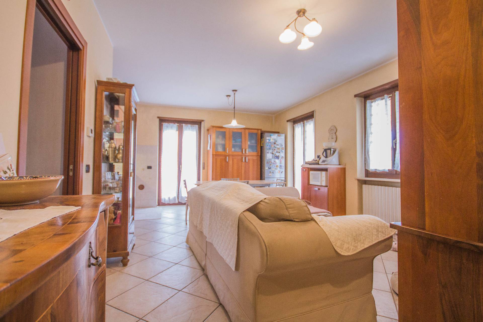 Appartamento in vendita a Castel d'Azzano, Azzano