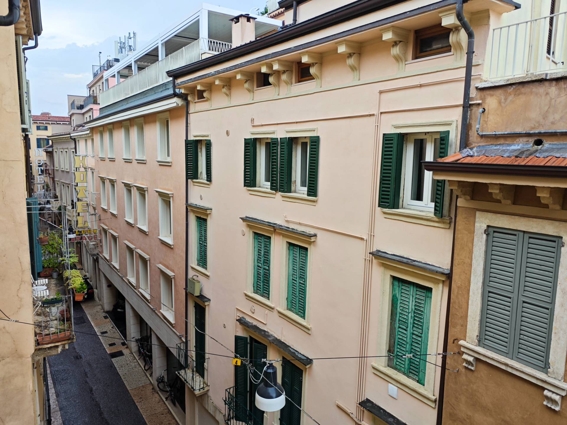 Appartamento in affitto a Verona, Centro storico