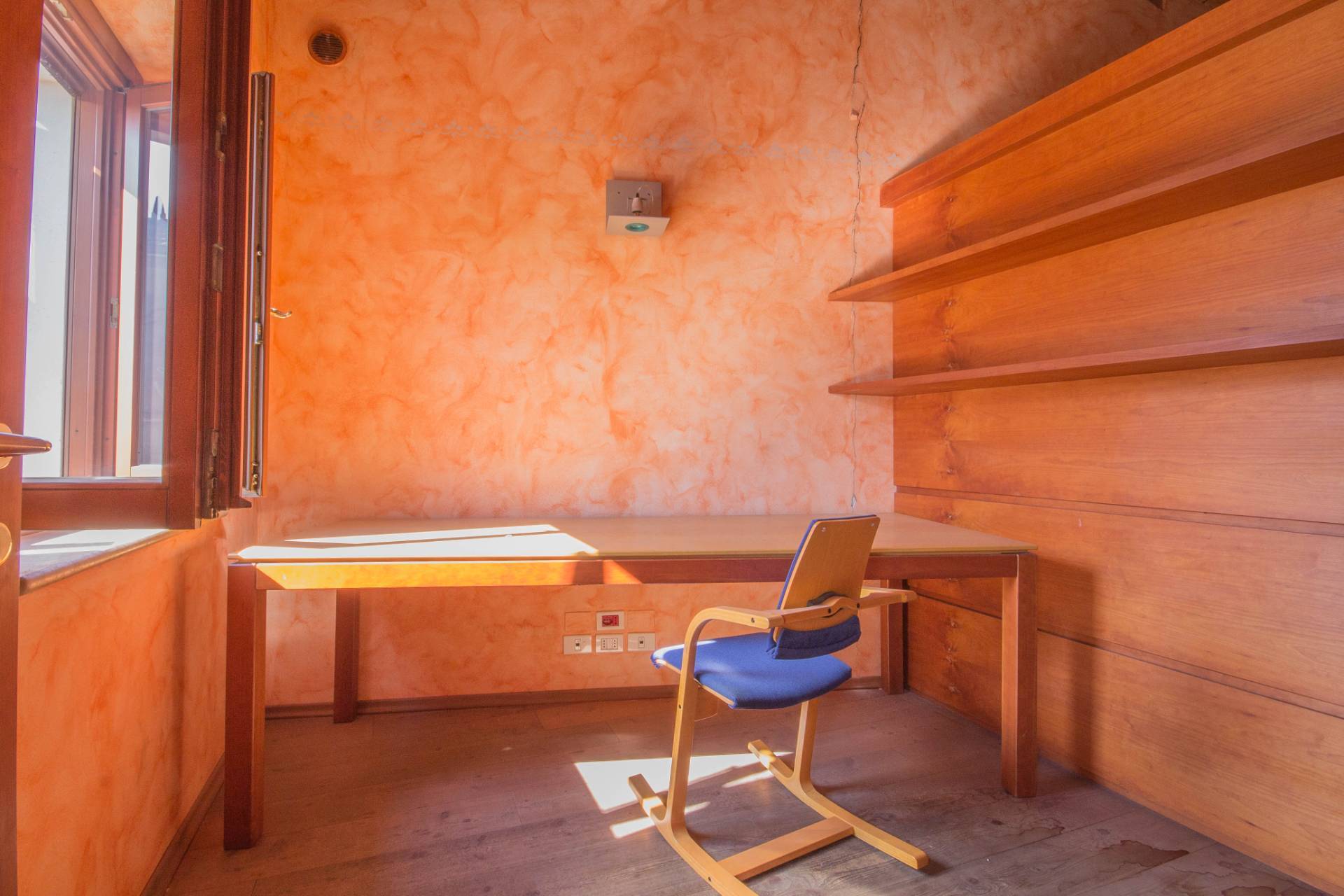 Ufficio/studio in vendita a Povegliano Veronese, Centro