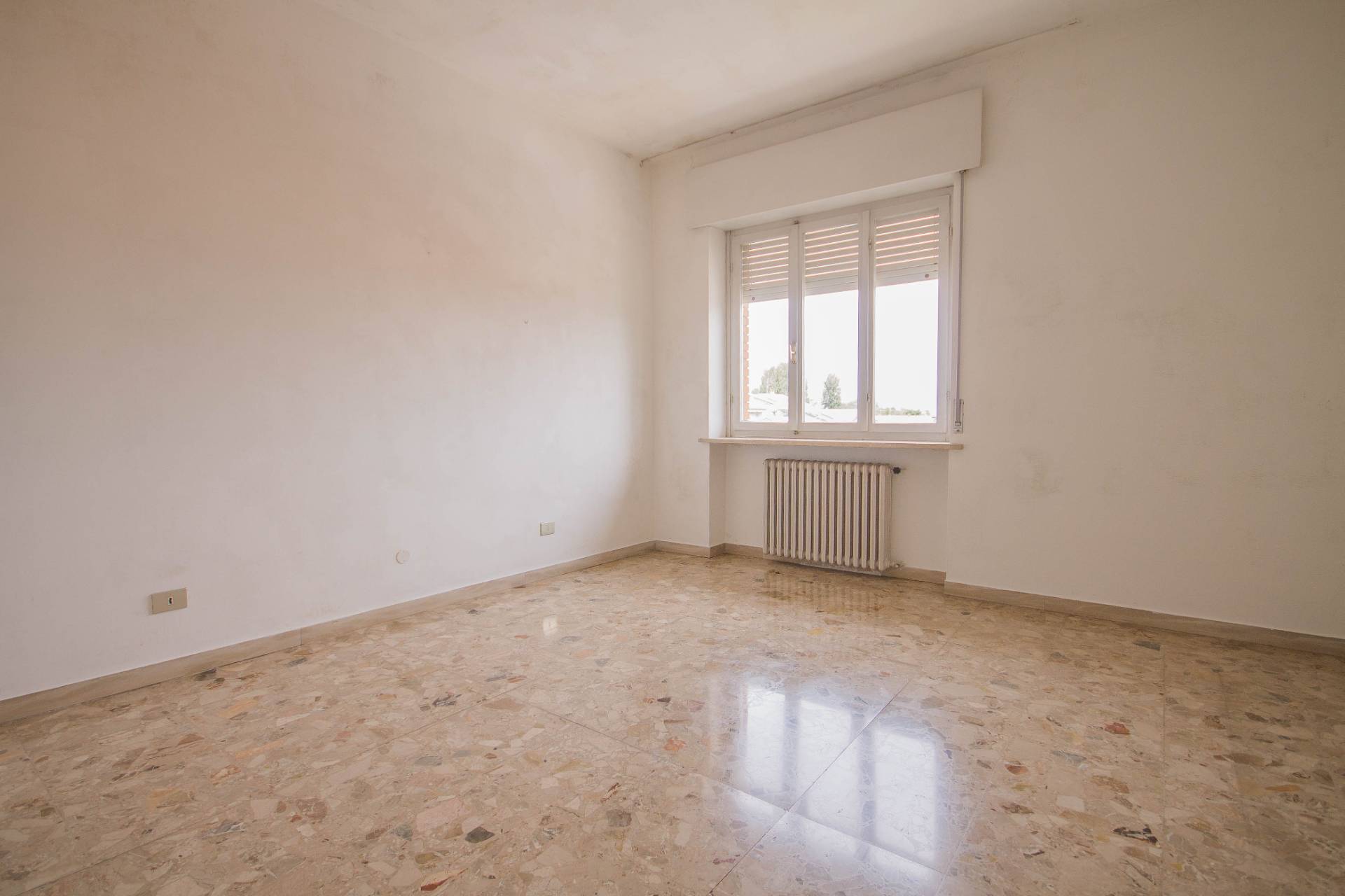 Appartamento in vendita a Castel d'Azzano, Azzano