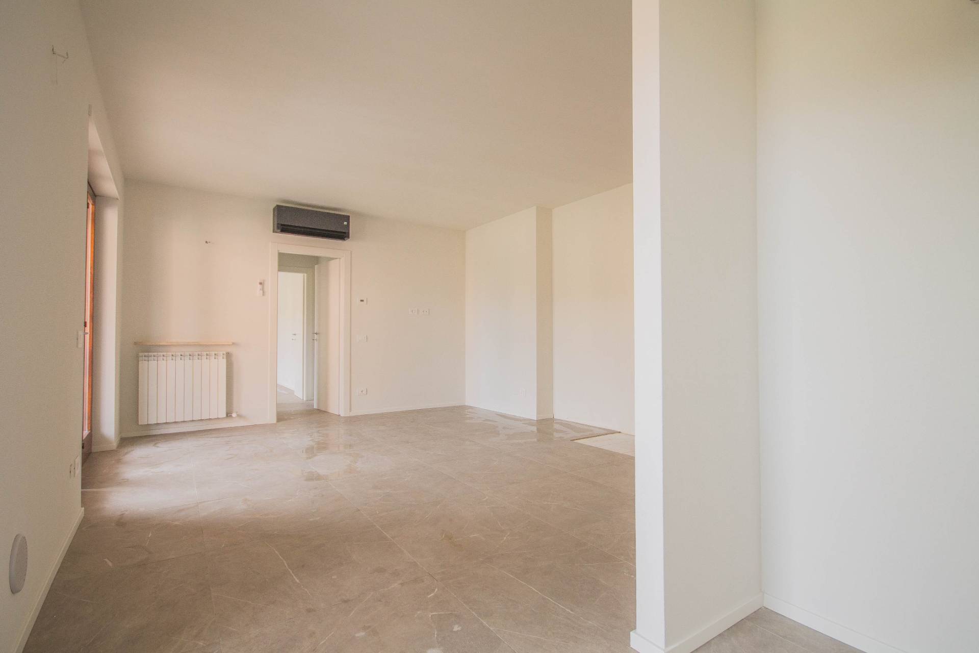 Appartamento in vendita a Bussolengo, Centro