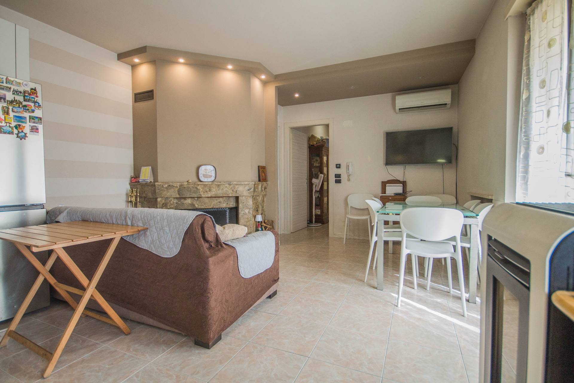 Appartamento in vendita a Castel d'Azzano, Azzano