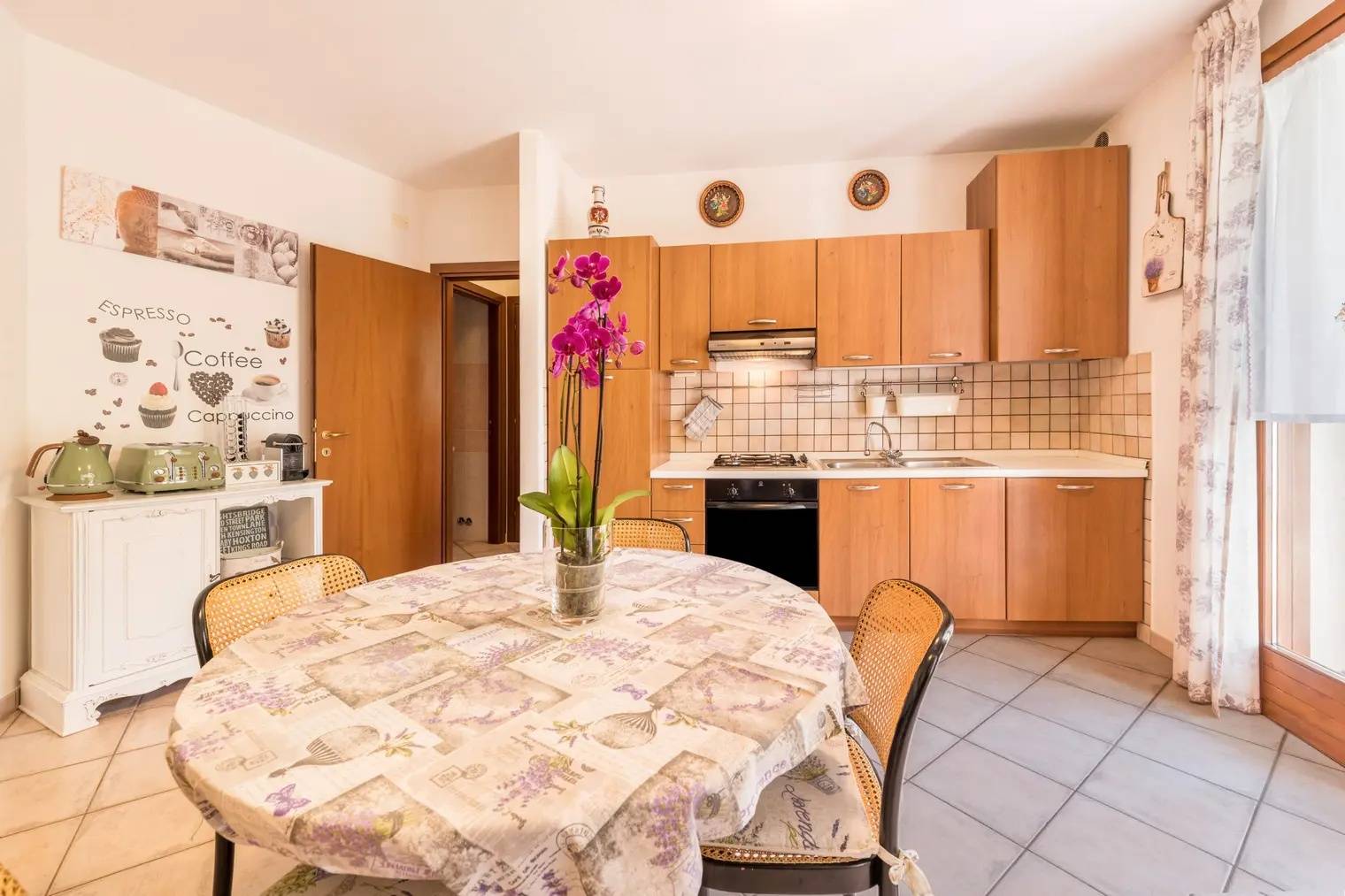 Appartamento in vendita a Lazise, Centro