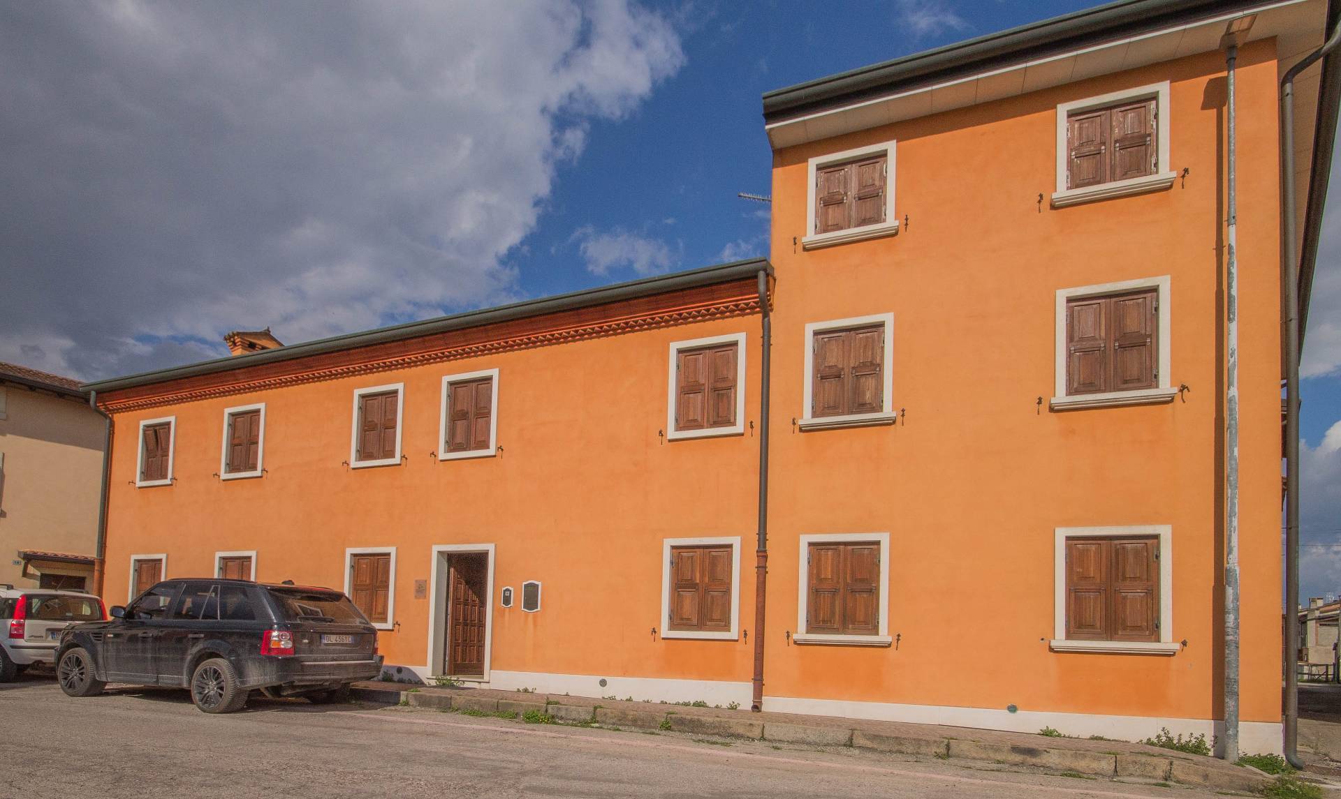 Ufficio/studio in affitto a Povegliano Veronese, Centro