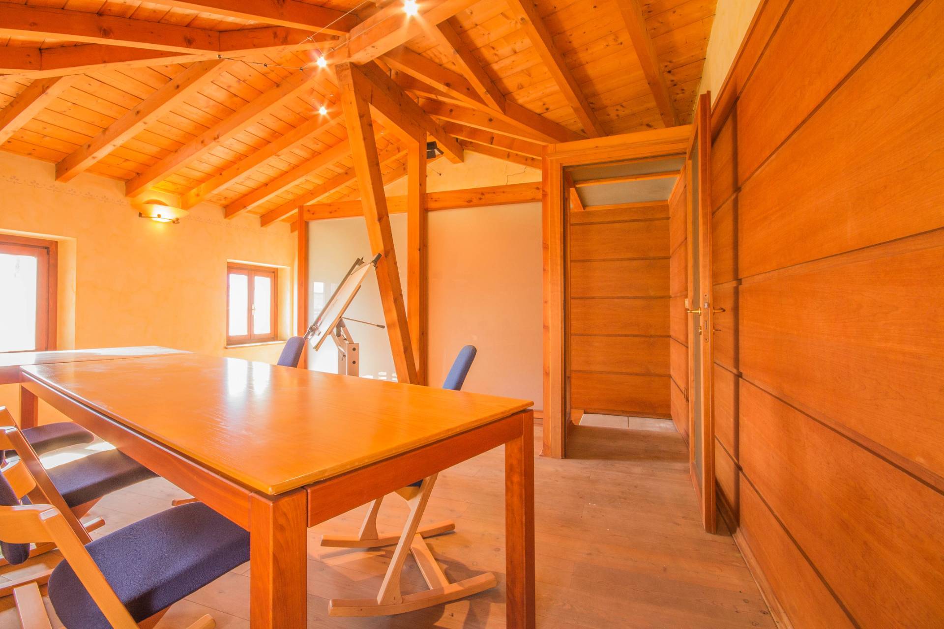 Ufficio/studio in affitto a Povegliano Veronese, Centro