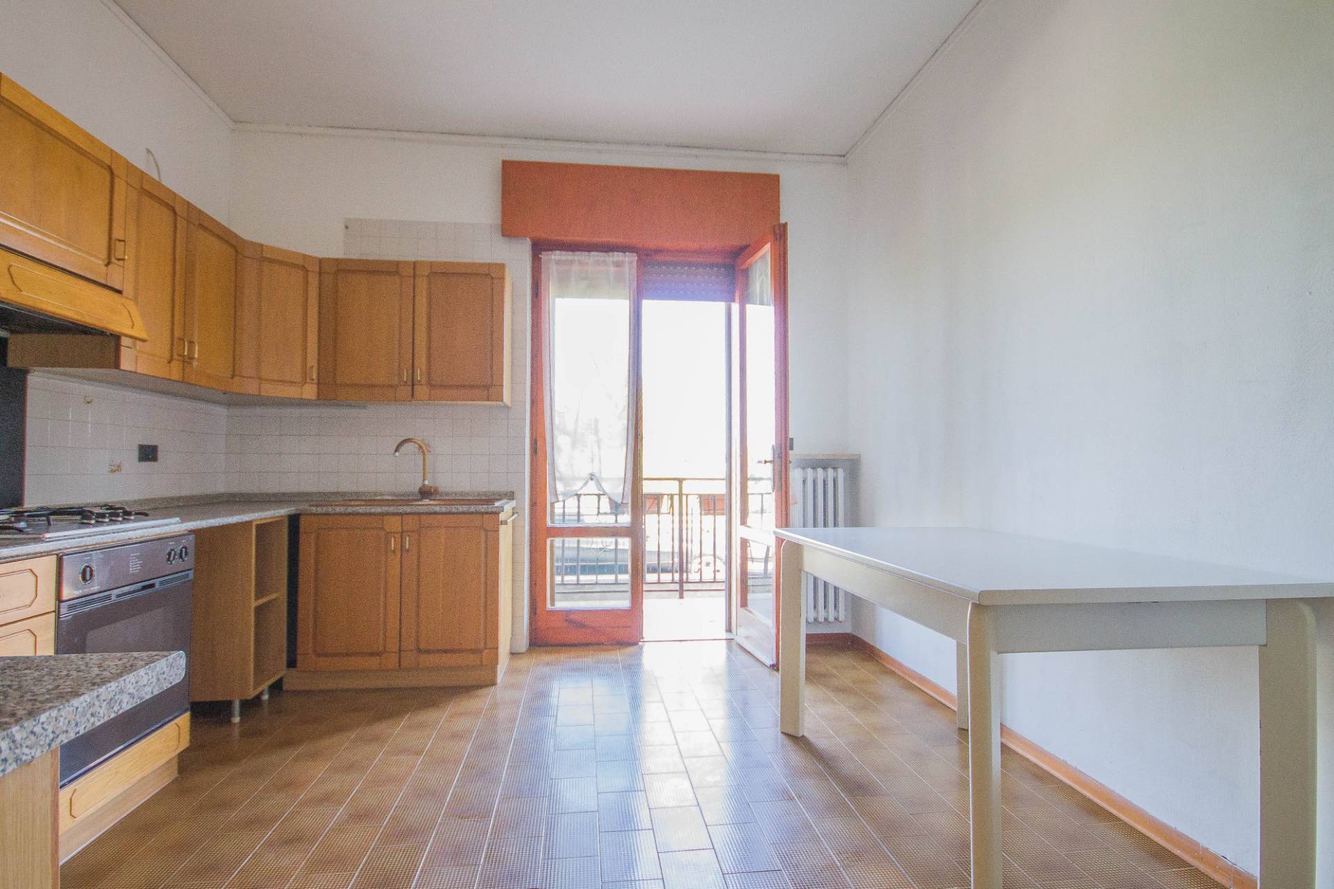 Appartamento in vendita a Castel d'Azzano, Beccacivetta