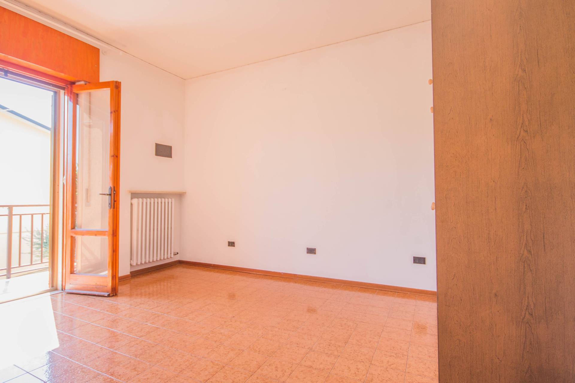 Appartamento in vendita a Castel d'Azzano, Beccacivetta