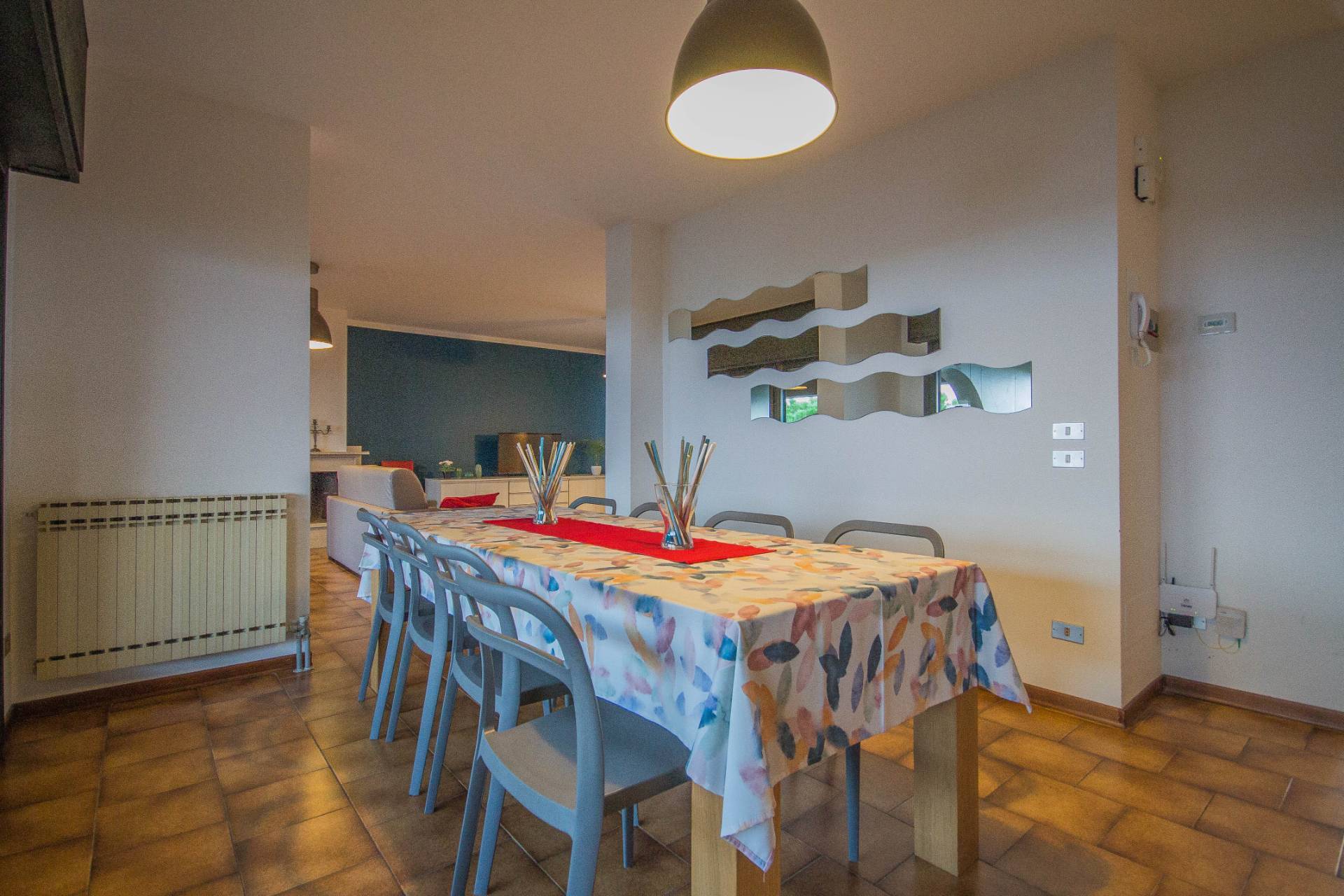 Appartamento in vendita a Desenzano del Garda, Desenzano del Garda