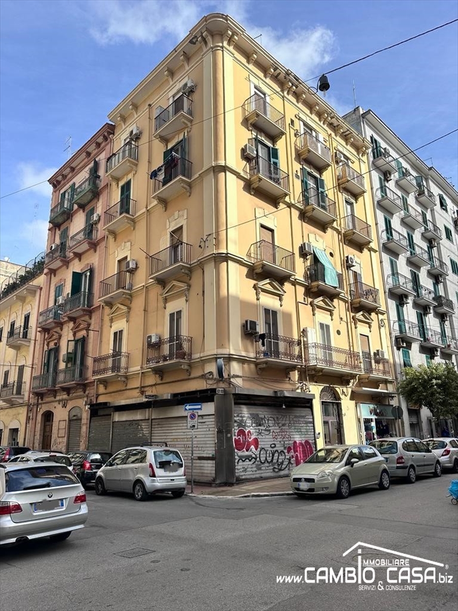 Trilocale in vendita in via oberdan 109, Taranto