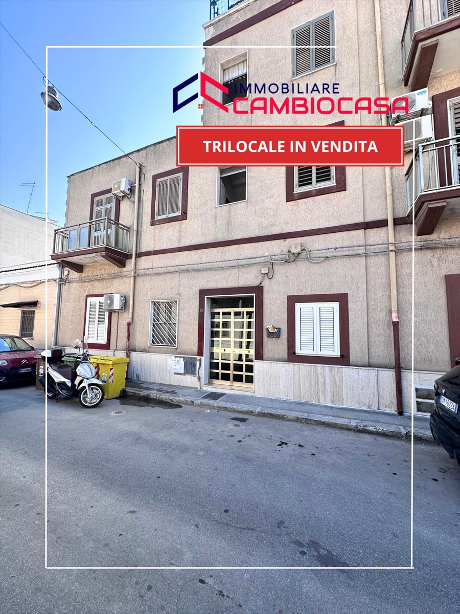 Trilocale in vendita in via settembrini 13, Taranto