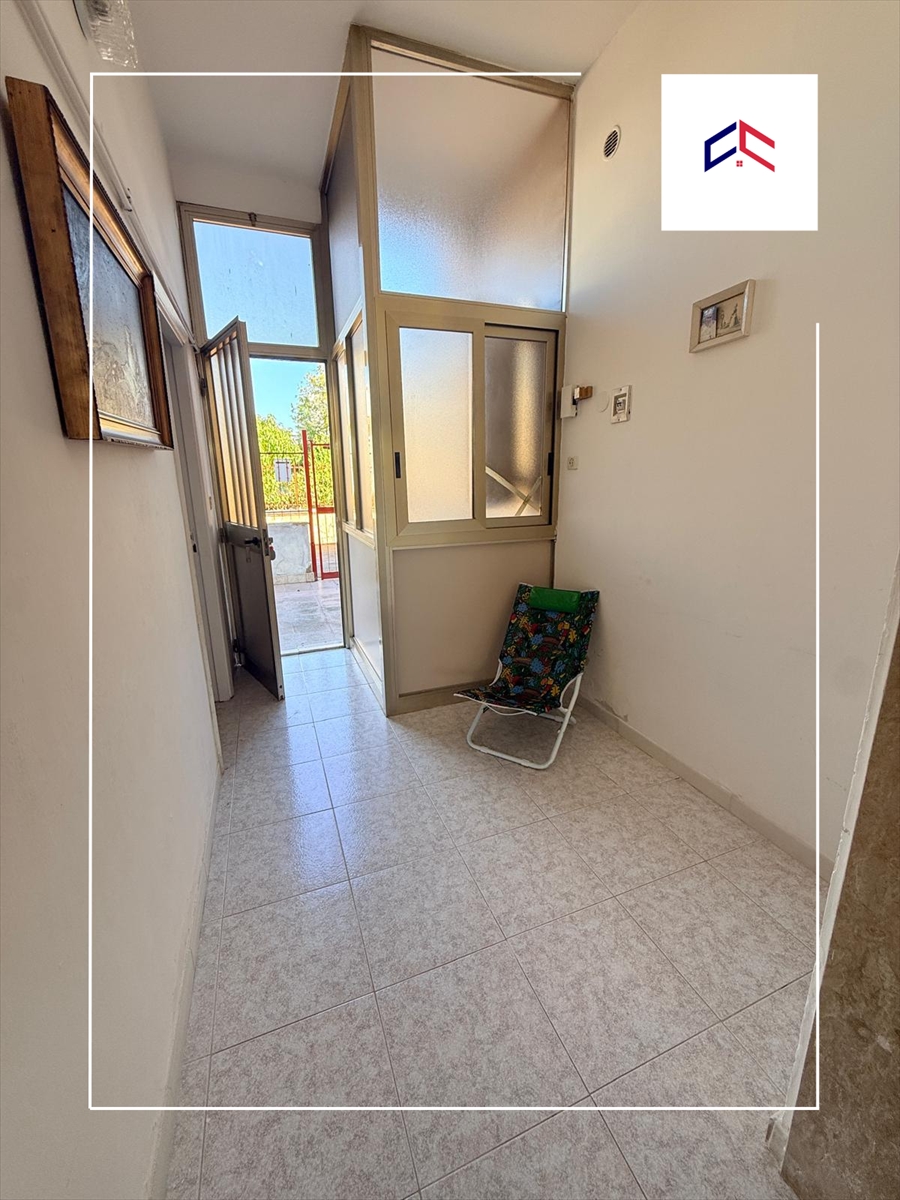 Casa indipendente con giardino in via meda 22, Taranto