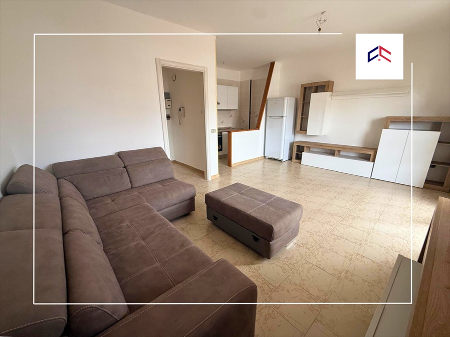 Trilocale in affitto in via settembrini 218, Taranto