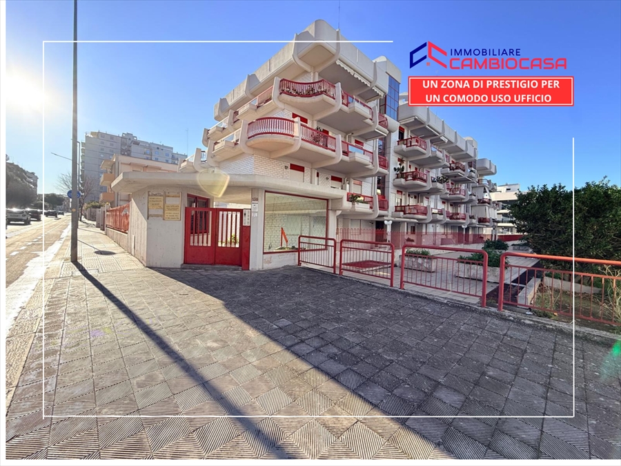 Ufficio in affitto in viale virgilio 138, Taranto