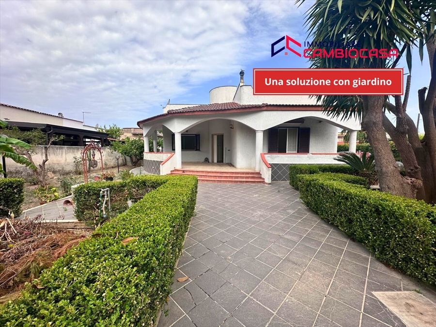 Villa in affitto in via panfili 16, Taranto