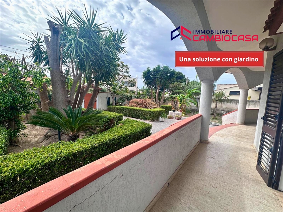 Villa in affitto in via panfili 16, Taranto