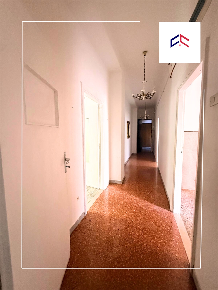 Bilocale da ristrutturare in via la spezia 6, Taranto