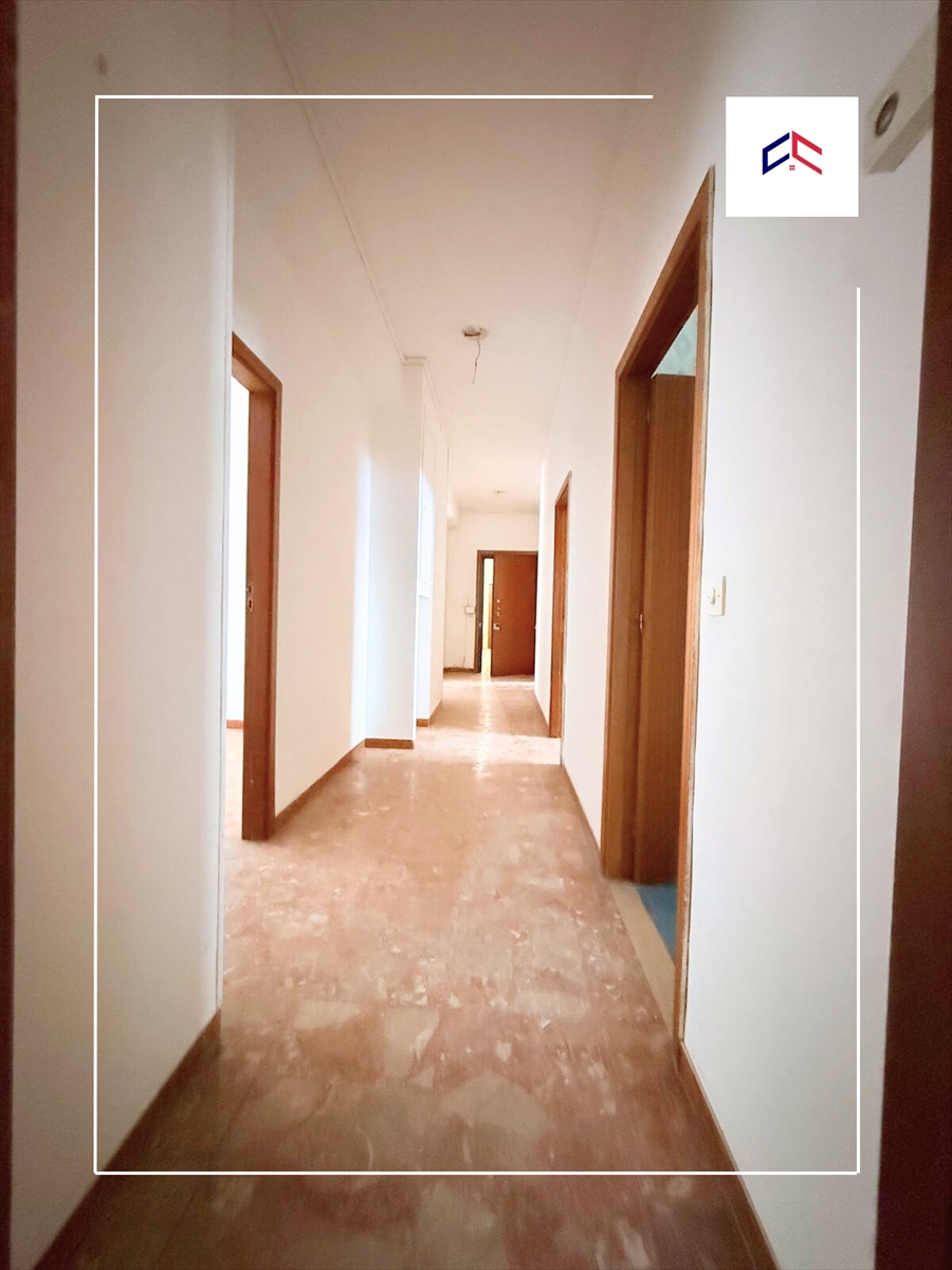 Appartamento da ristrutturare in via san roberto bellarmino 18, Taranto