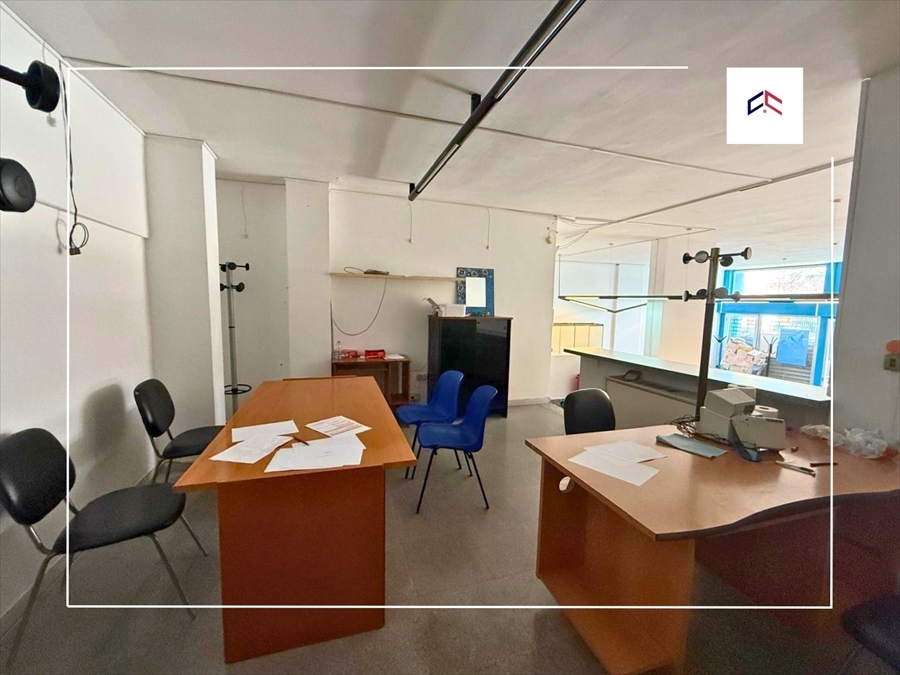 Locale commerciale in vendita in via basile 10, Taranto