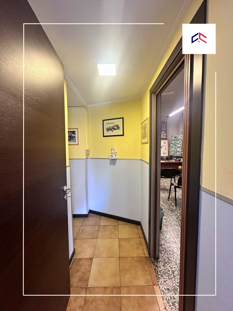 Locale commerciale in vendita in via diego peluso 24, Taranto