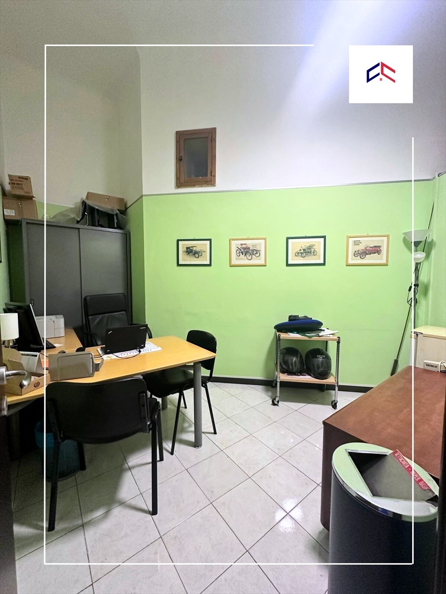 Locale commerciale in vendita in via diego peluso 24, Taranto