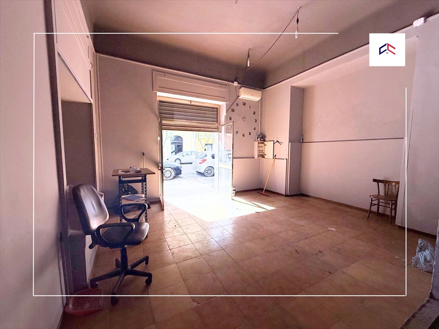 Locale commerciale in affitto in via diego peluso 24, Taranto