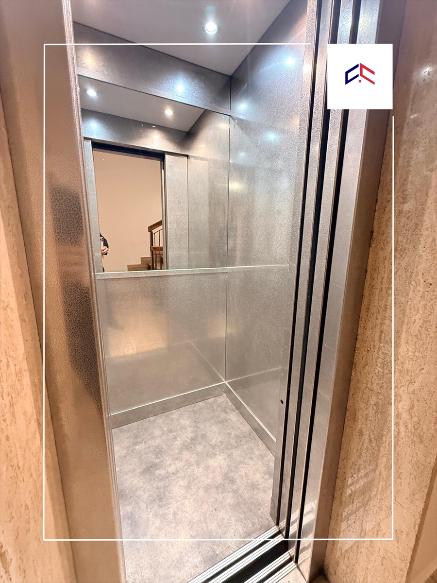 Quadrilocale da ristrutturare in via principe amedeo 146, Taranto