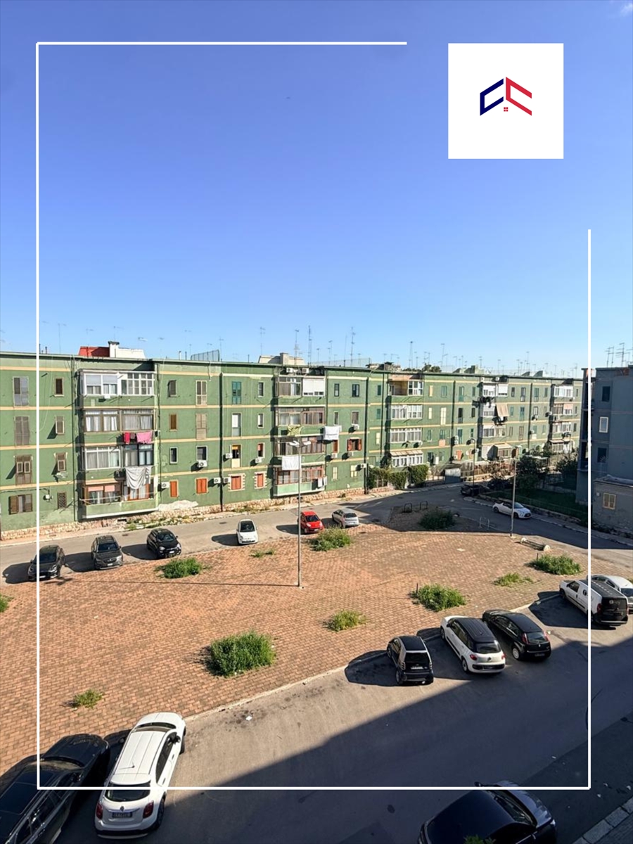 Trilocale ristrutturato in via pascoli, Taranto