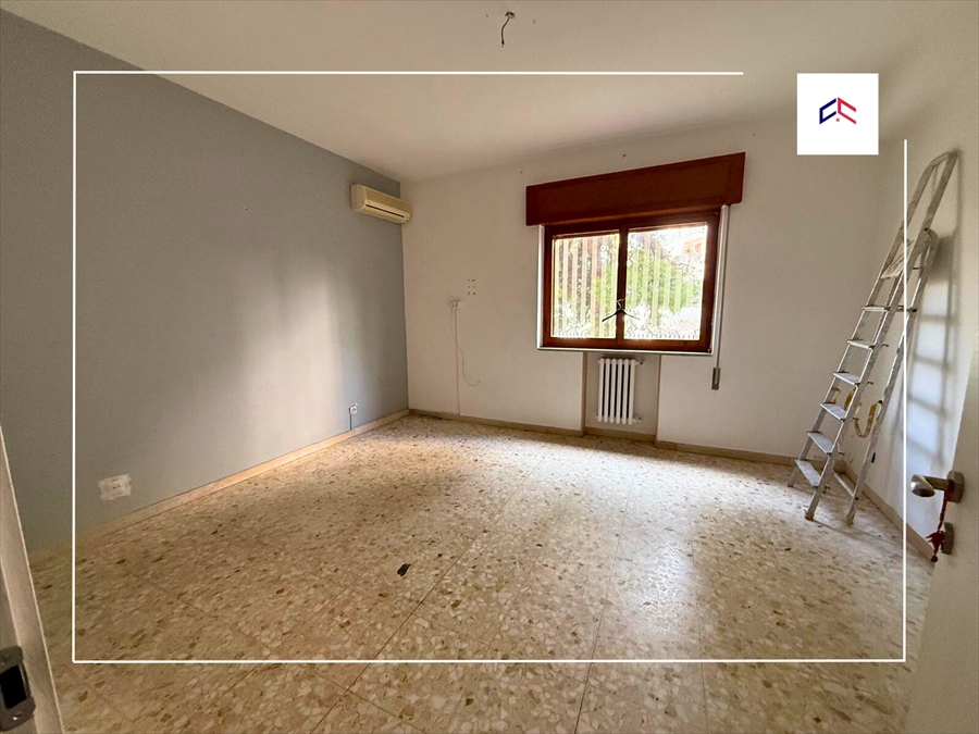 Bilocale da ristrutturare in via polesine 2, Taranto