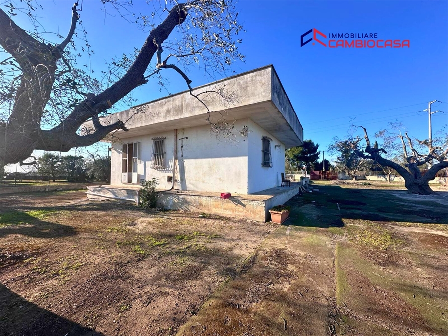 Villa con giardino in via arcivescovo motolese, San Marzano di San Giuseppe