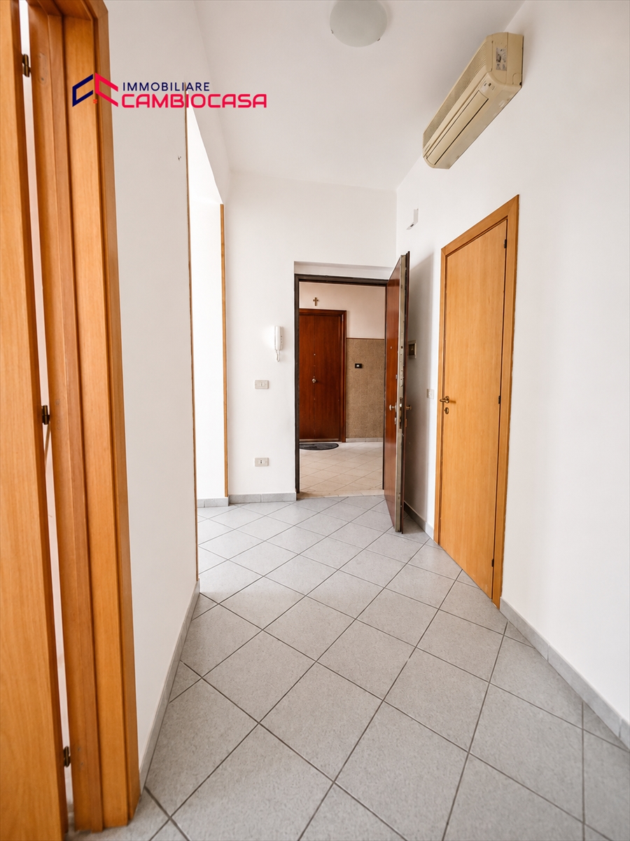 Bilocale in affitto in via cesare battisti 83, Taranto