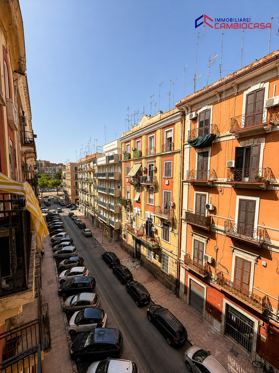 Bilocale ristrutturato in via monfalcone 25, Taranto
