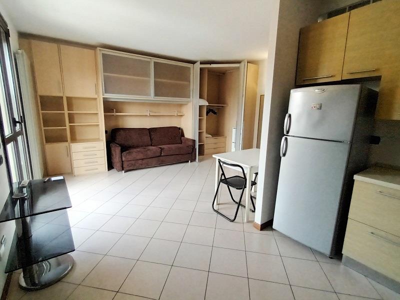 Appartamento arredato in affitto in via ulisse salis 8a 20161 milano, Milano