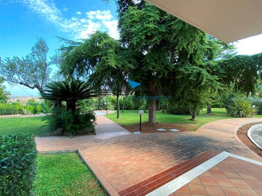 Villa in vendita a Montesilvano