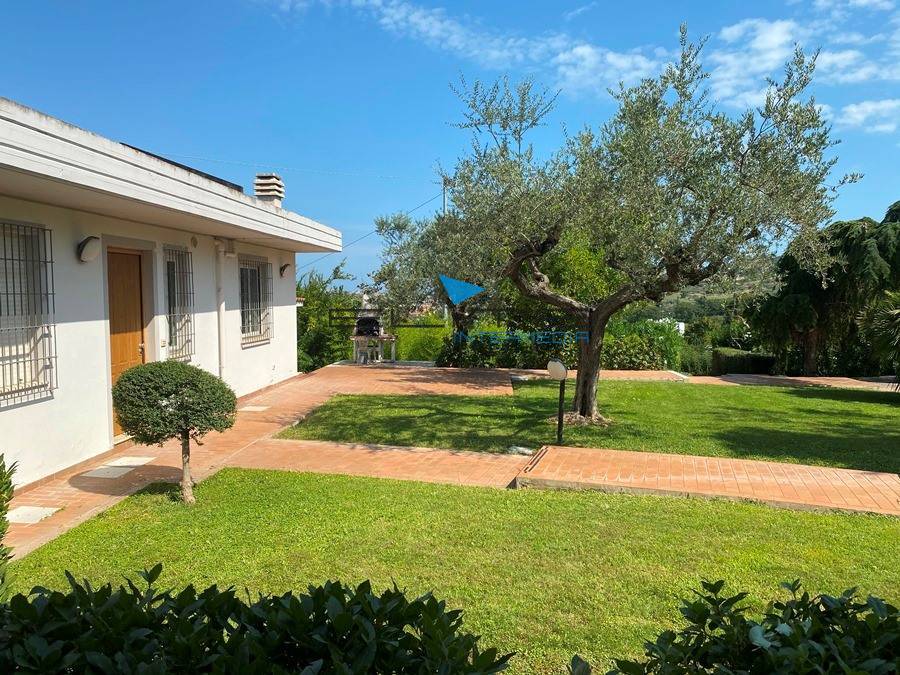 Villa in vendita a Montesilvano