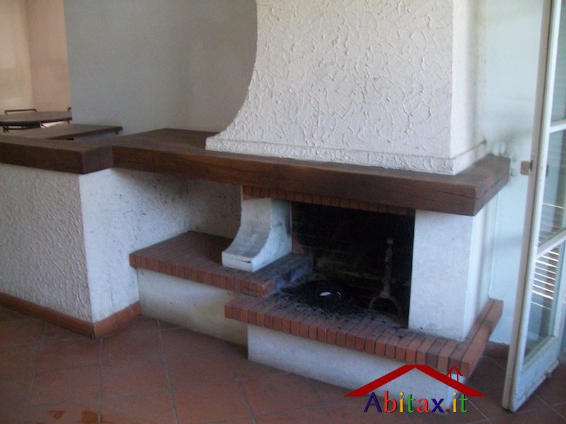 Stabile/Palazzo in vendita a Cavriglia