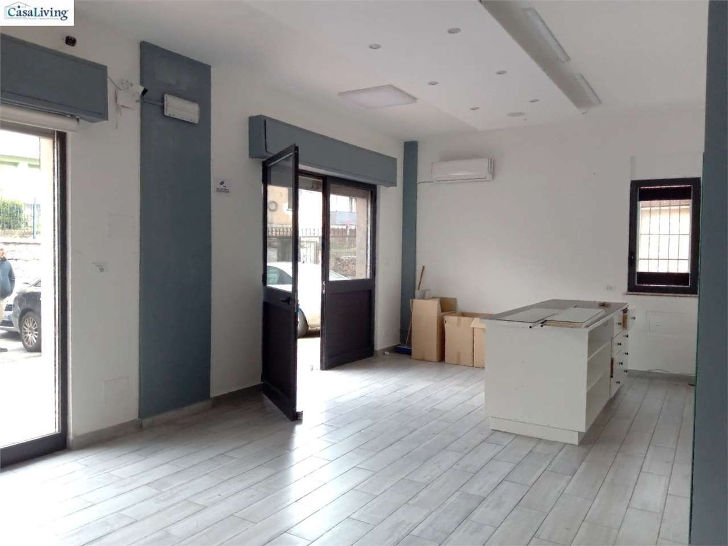 Locale commerciale in vendita in via venero 179, Monreale