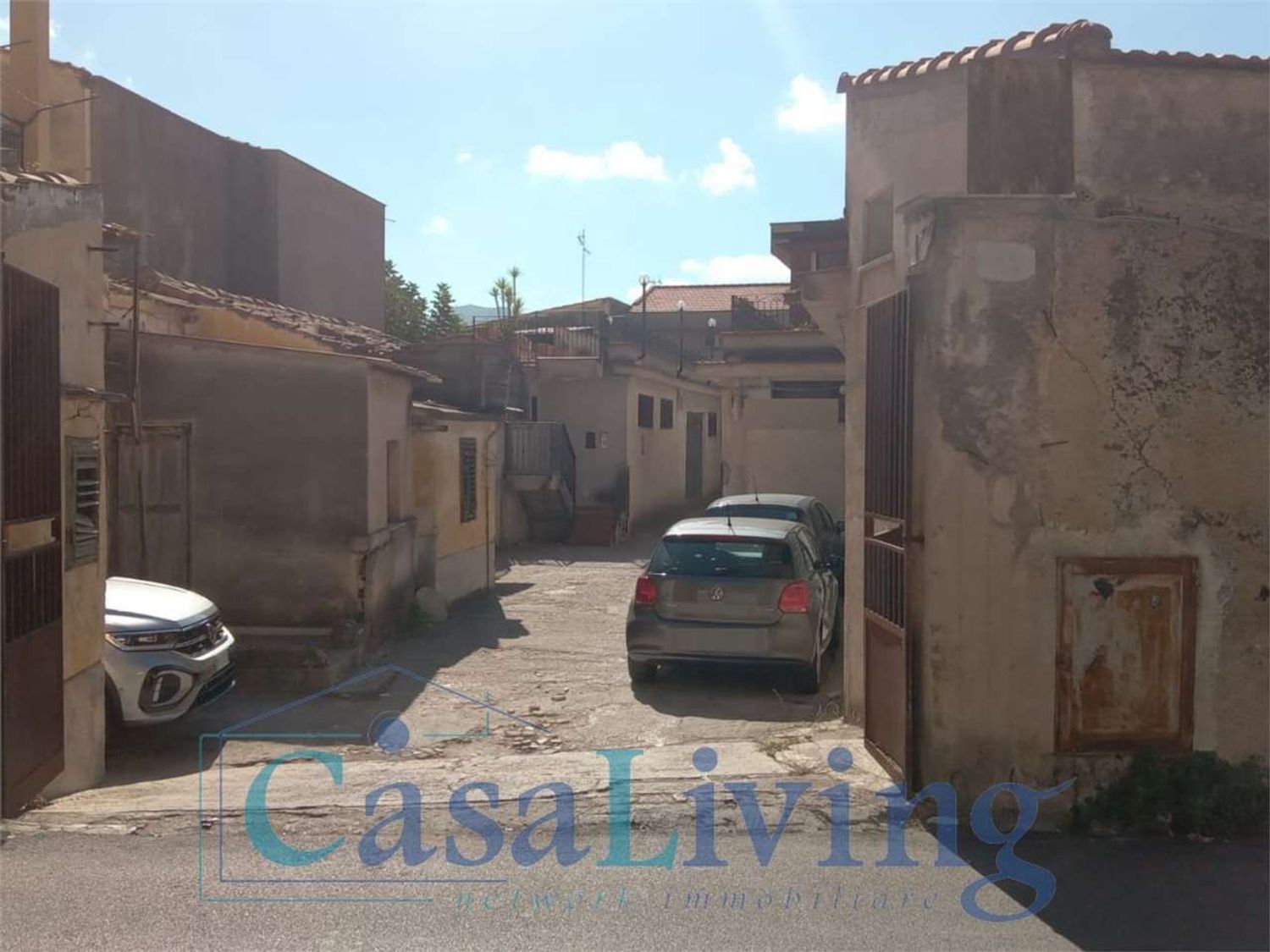 Locale commerciale in vendita in via venero 205, Monreale