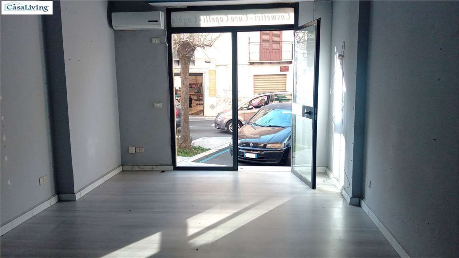 Locale commerciale in affitto in via venero 29, Monreale