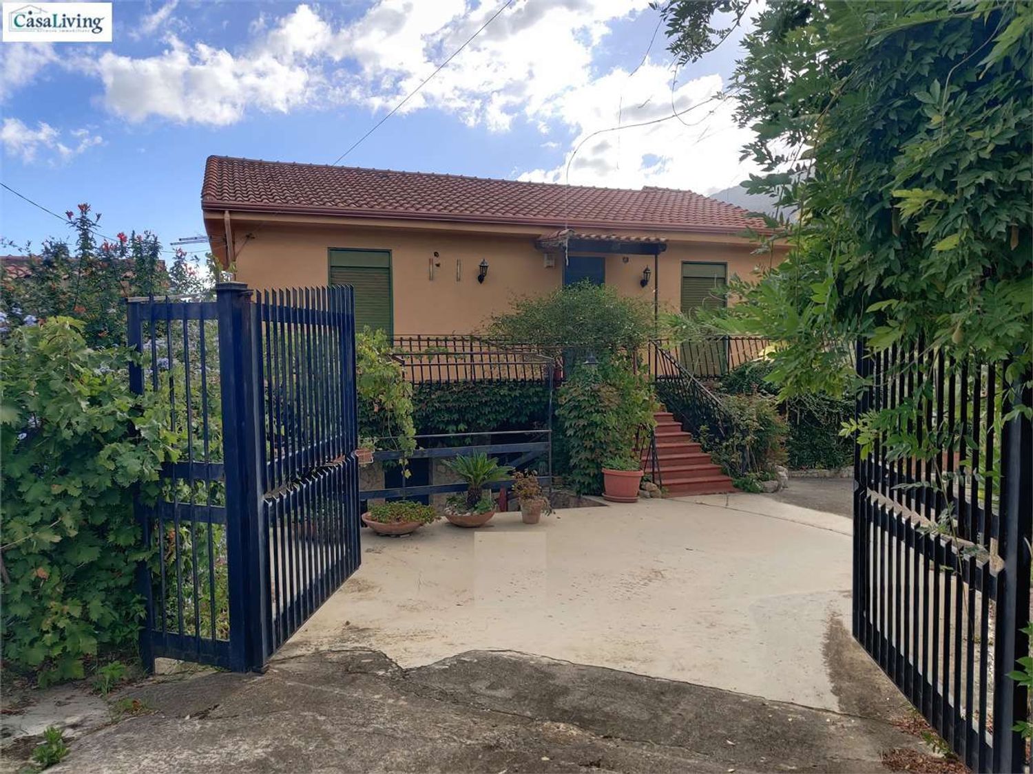Villa in vendita in via esterna strazzasiti 34, Monreale