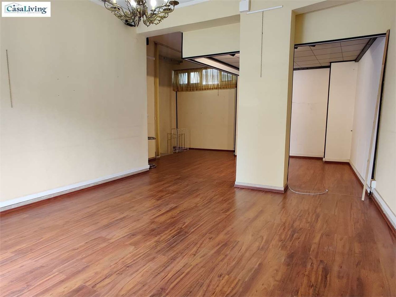 Locale commerciale in vendita in piazza generale antonio cascino 17, Palermo